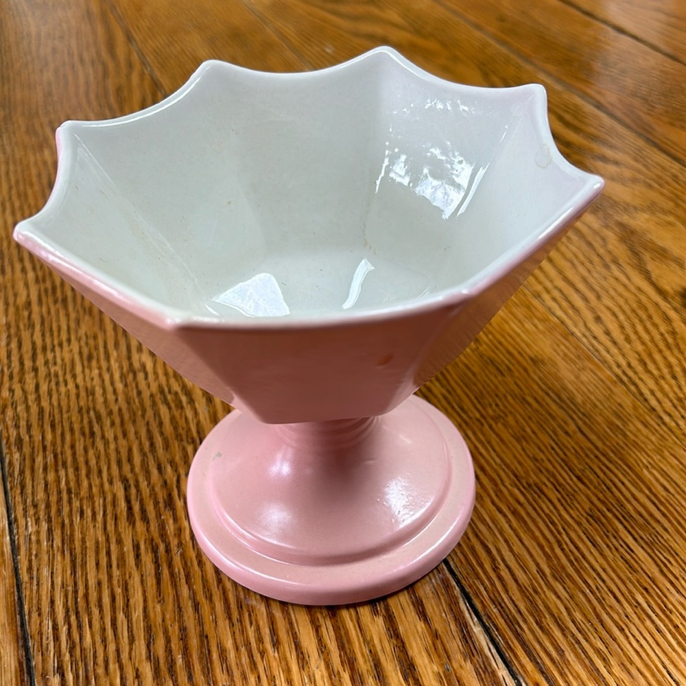 Hull Vintage/MCM pink pedestal pottery.  Marked Hull USA 156.  Great condition